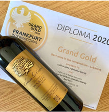 画像をギャラリービューアに読み込む, 受賞したDomainWardyのシャトー・レ・セデーレ